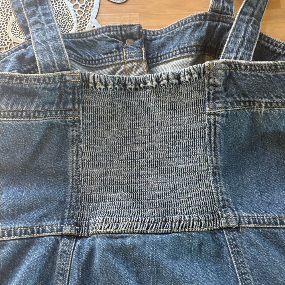 Levi’s denim dress - Picture 14 of 14